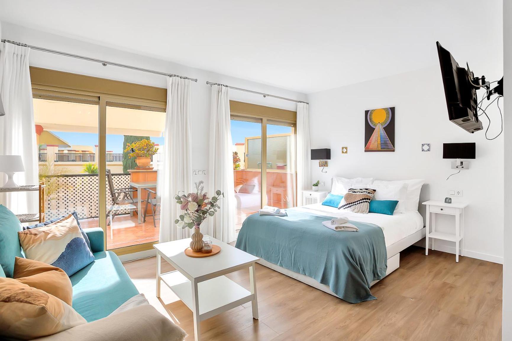 Modern Beach Apartment Romana Playa 723 In Marbella, Elviria Exteriör bild